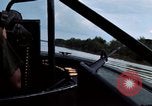 Standbild crewman Vietnam, 1967, aus Sekunde 39 historischem Filmmaterial Videoclip 65675055549