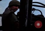 Standbild crewman Vietnam, 1967, aus Sekunde 52 historischem Filmmaterial Videoclip 65675055549