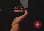 Standbild Machine Gunner Vietnam, 1968, aus Sekunde 41 historischem Filmmaterial Videoclip 65675055552