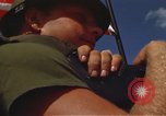 Standbild Machine Gunner Vietnam, 1968, aus Sekunde 54 historischem Filmmaterial Videoclip 65675055552