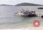 Immagine di Barca Swift Il Vietnam, 1966, secondo 18 filmato di repertorio 65675055563