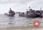 Immagine di Barca Swift Il Vietnam, 1966, secondo 40 filmato di repertorio 65675055563