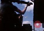 Immagine di I marinai americani fiume operativo motovedette sul fiume Bassac Il Vietnam, 1969, secondo 40 filmato di repertorio 65675055569