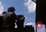 Immagine di I marinai americani fiume operativo motovedette sul fiume Bassac Il Vietnam, 1969, secondo 42 filmato di repertorio 65675055569