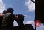 Immagine di I marinai americani fiume operativo motovedette sul fiume Bassac Il Vietnam, 1969, secondo 43 filmato di repertorio 65675055569