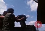 Immagine di I marinai americani fiume operativo motovedette sul fiume Bassac Il Vietnam, 1969, secondo 44 filmato di repertorio 65675055569