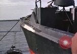 Immagine di Imbarcazione di pattuglia River Il Vietnam, 1967, secondo 60 filmato di repertorio 65675055573