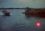 Immagine di Imbarcazione di pattuglia River Il Vietnam, 1968, secondo 15 filmato di repertorio 65675055575