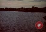 Immagine di Imbarcazione di pattuglia River Il Vietnam, 1968, secondo 20 filmato di repertorio 65675055575