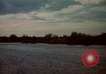 Immagine di Imbarcazione di pattuglia River Il Vietnam, 1968, secondo 28 filmato di repertorio 65675055575