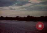Immagine di Imbarcazione di pattuglia River Il Vietnam, 1968, secondo 30 filmato di repertorio 65675055575