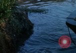Immagine di Imbarcazione di pattuglia River Il Vietnam, 1968, secondo 18 filmato di repertorio 65675055576