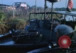 Immagine di Imbarcazione di pattuglia River Il Vietnam, 1968, secondo 37 filmato di repertorio 65675055576