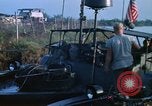 Immagine di Imbarcazione di pattuglia River Il Vietnam, 1968, secondo 38 filmato di repertorio 65675055576