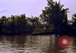 Immagine di Imbarcazione di pattuglia River Il Vietnam, 1968, secondo 46 filmato di repertorio 65675055576