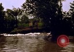 Immagine di Imbarcazione di pattuglia River Il Vietnam, 1968, secondo 53 filmato di repertorio 65675055576