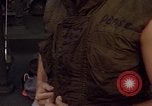 Immagine di Imbarcazione di pattuglia River Il Vietnam, 1968, secondo 14 filmato di repertorio 65675055577