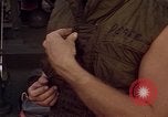 Immagine di Imbarcazione di pattuglia River Il Vietnam, 1968, secondo 21 filmato di repertorio 65675055577