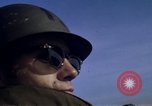 Immagine di Imbarcazione di pattuglia River Il Vietnam, 1968, secondo 36 filmato di repertorio 65675055577