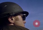 Immagine di Imbarcazione di pattuglia River Il Vietnam, 1968, secondo 39 filmato di repertorio 65675055577