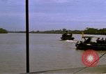 Standbild Patrol Boat River Vietnam, 1968, aus Sekunde 44 historischem Filmmaterial Videoclip 65675055578