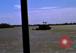 Standbild Patrol Boat River Vietnam, 1968, aus Sekunde 53 historischem Filmmaterial Videoclip 65675055578