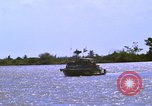 Standbild Patrol Boat River Vietnam, 1968, aus Sekunde 57 historischem Filmmaterial Videoclip 65675055578