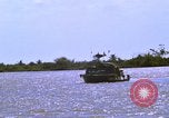 Standbild Patrol Boat River Vietnam, 1968, aus Sekunde 58 historischem Filmmaterial Videoclip 65675055578