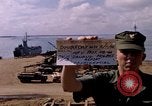 Standbild offloading Operationen Da Nang Vietnam, 1966, aus Sekunde 4 historischem Filmmaterial Videoclip 65675055579