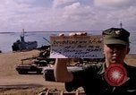 Standbild offloading Operationen Da Nang Vietnam, 1966, aus Sekunde 5 historischem Filmmaterial Videoclip 65675055579