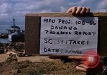 Standbild offloading Operationen Da Nang Vietnam, 1966, aus Sekunde 36 historischem Filmmaterial Videoclip 65675055579