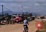 Standbild ttraffic Staus Da Nang Vietnam, 1966, aus Sekunde 6 historischem Filmmaterial Videoclip 65675055580