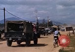 Standbild ttraffic Staus Da Nang Vietnam, 1966, aus Sekunde 9 historischem Filmmaterial Videoclip 65675055580