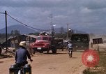 Standbild ttraffic Staus Da Nang Vietnam, 1966, aus Sekunde 20 historischem Filmmaterial Videoclip 65675055580