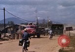 Standbild ttraffic Staus Da Nang Vietnam, 1966, aus Sekunde 21 historischem Filmmaterial Videoclip 65675055580