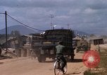 Standbild ttraffic Staus Da Nang Vietnam, 1966, aus Sekunde 51 historischem Filmmaterial Videoclip 65675055580
