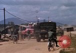 Standbild ttraffic Staus Da Nang Vietnam, 1966, aus Sekunde 52 historischem Filmmaterial Videoclip 65675055580