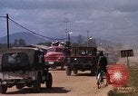Standbild ttraffic Staus Da Nang Vietnam, 1966, aus Sekunde 59 historischem Filmmaterial Videoclip 65675055580