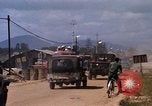 Standbild ttraffic Staus Da Nang Vietnam, 1966, aus Sekunde 61 historischem Filmmaterial Videoclip 65675055580