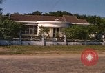 Immagine di Ville downtown Da Nang Vietnam, 1966, secondo 46 filmato di repertorio 65675055587