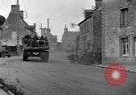 Immagine di Prigionieri tedeschi Avranches Francia, 1944, secondo 4 filmato di repertorio 65675055588