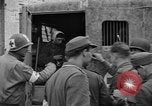 Immagine di Feriti tedeschi Avranches Francia, 1944, secondo 43 filmato di repertorio 65675055589