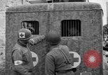 Immagine di Feriti tedeschi Avranches Francia, 1944, secondo 55 filmato di repertorio 65675055589