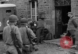 Immagine di Feriti tedeschi Avranches Francia, 1944, secondo 61 filmato di repertorio 65675055589