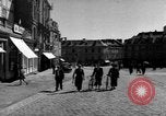 Image civils français Vannes France, 1944, de la seconde 27 séquences d'archives historiques vidéo 65675055591