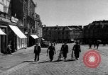 Image civils français Vannes France, 1944, de la seconde 28 séquences d'archives historiques vidéo 65675055591