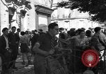 Standbild Rückkehr französischer Flüchtlinge Vannes Frankreich, 1944, aus Sekunde 5 historischem Filmmaterial Videoclip 65675055592