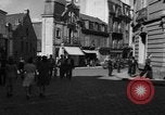 Standbild Rückkehr französischer Flüchtlinge Vannes Frankreich, 1944, aus Sekunde 21 historischem Filmmaterial Videoclip 65675055592
