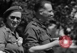 Standbild Rückkehr französischer Flüchtlinge Vannes Frankreich, 1944, aus Sekunde 42 historischem Filmmaterial Videoclip 65675055592