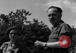 Standbild Rückkehr französischer Flüchtlinge Vannes Frankreich, 1944, aus Sekunde 51 historischem Filmmaterial Videoclip 65675055592